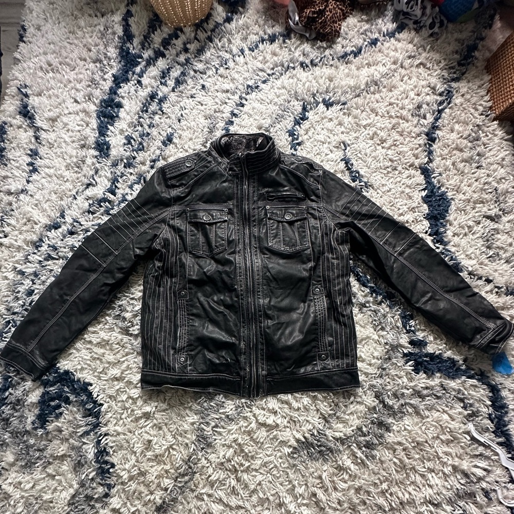 BKE Athletic Fit Black Washed Faux Leather Jacket Men's Size L READ FULL DESCRIP
